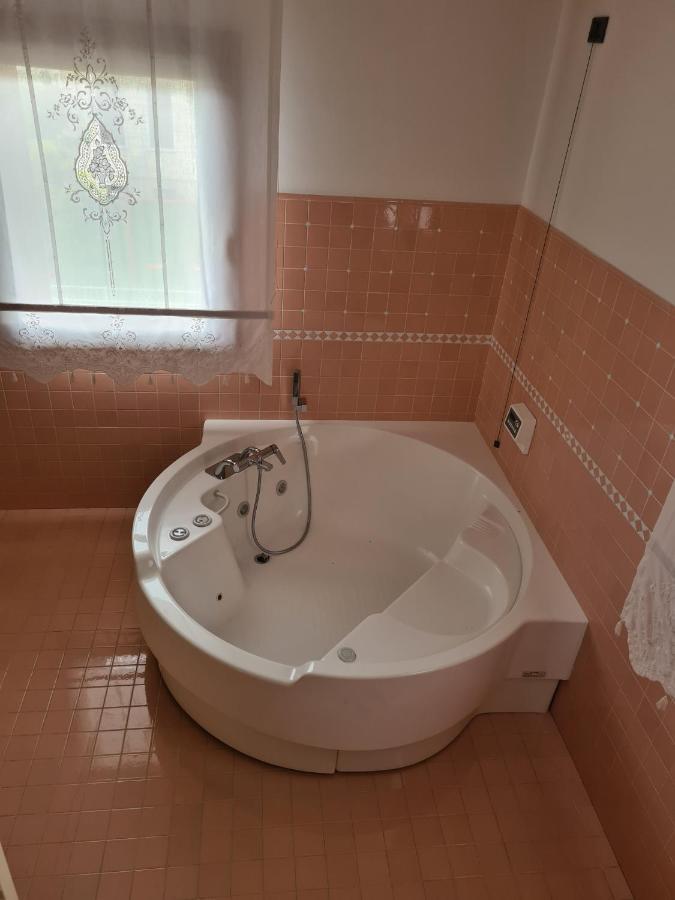 Bed&Breakfast Rezzonico Bassano del Grappa Esterno foto